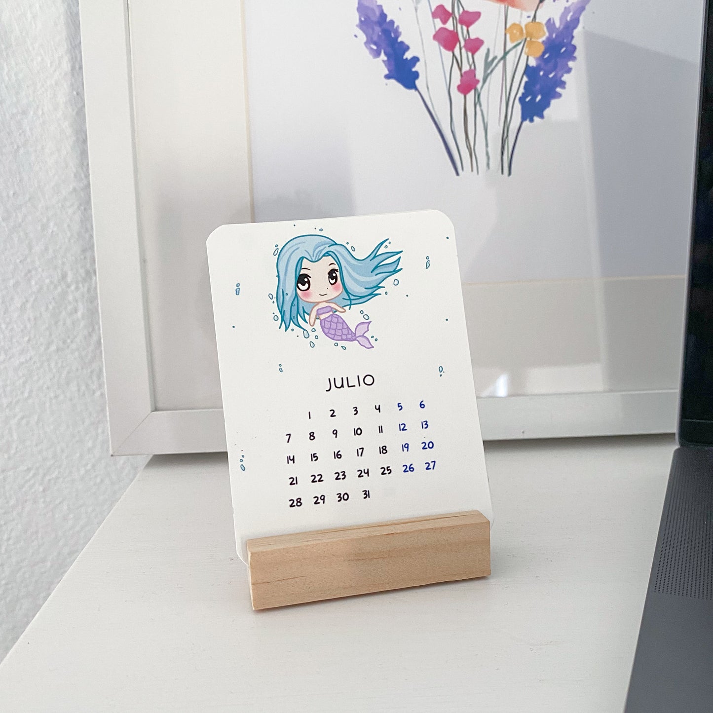 Calendario Mini con Ilustraciones Kawaii 2024/2025